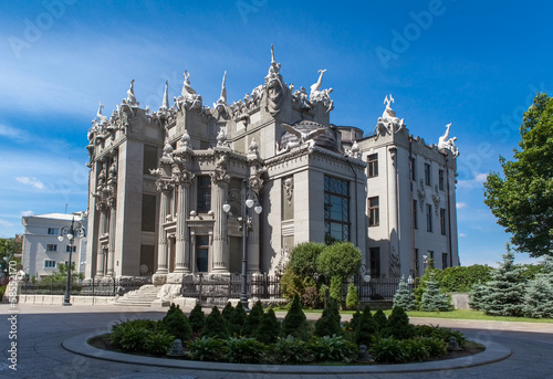 Bild auf Leinwand The house with chimeras in Kiev, Ukraine
