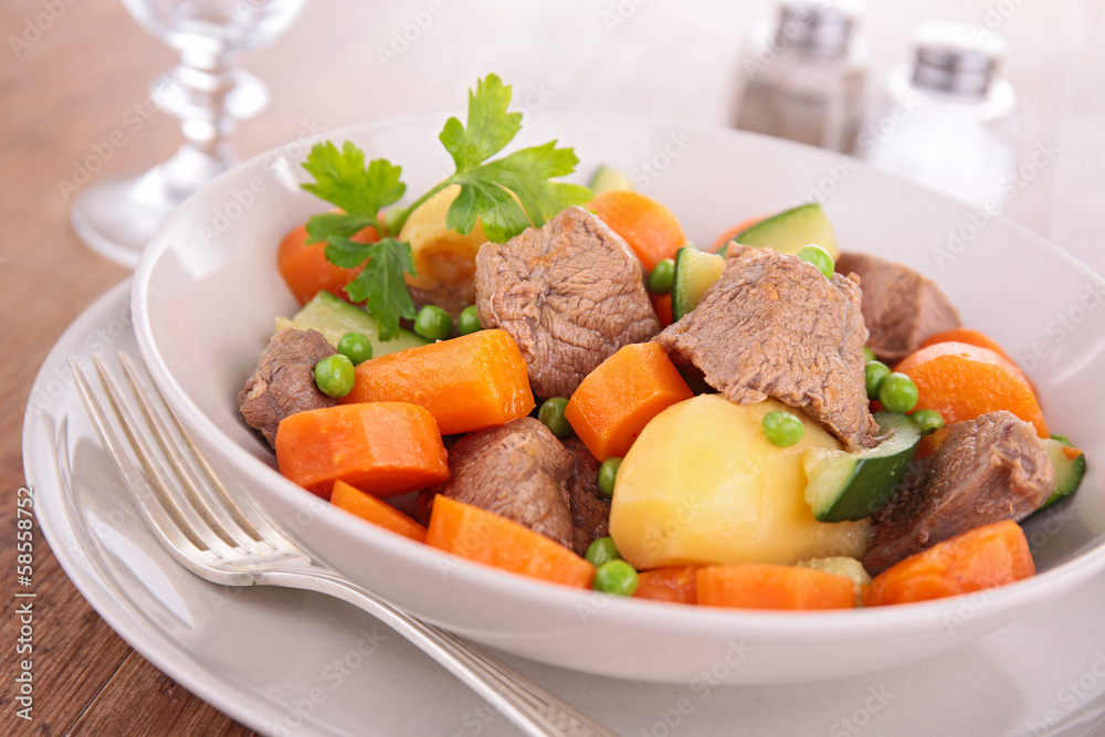 beef stew, goulash beef stew, goulash