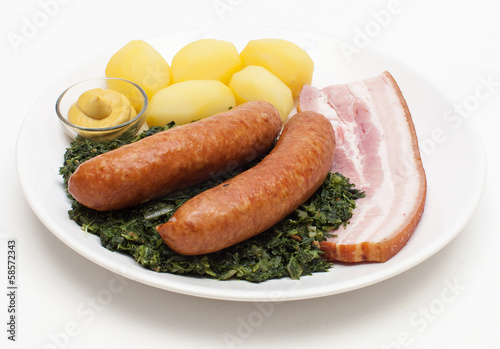 Grünkohl mit Mettenden und Bauchfleisch photo