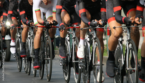 Obraz na plátně Chrono  bicyclist