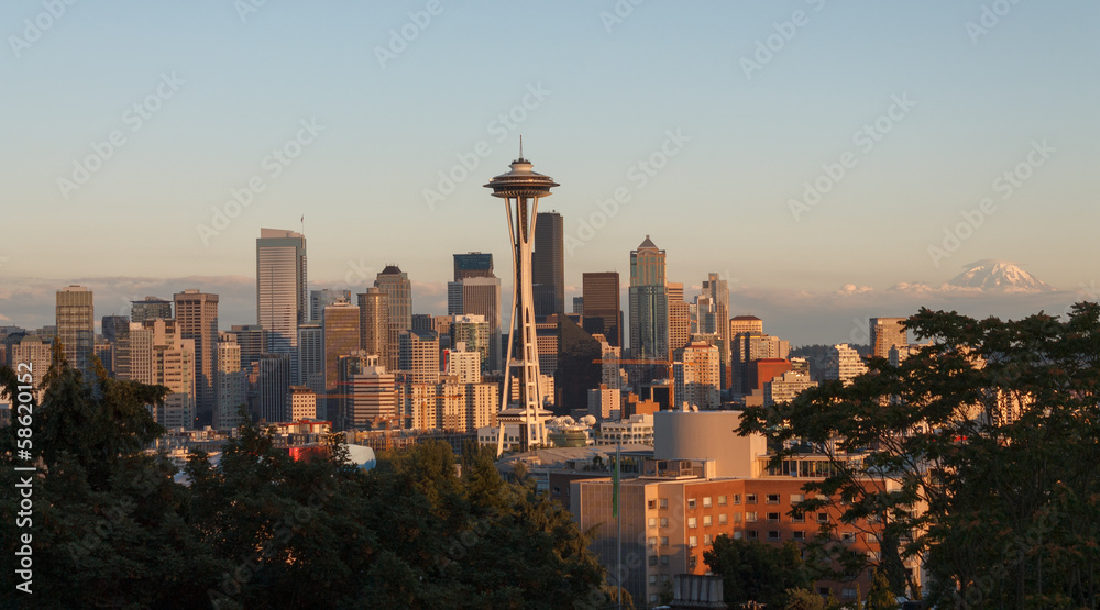 Fototapeta premium Seattle o zmierzchu