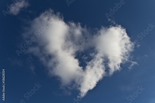 nuvola di cuore