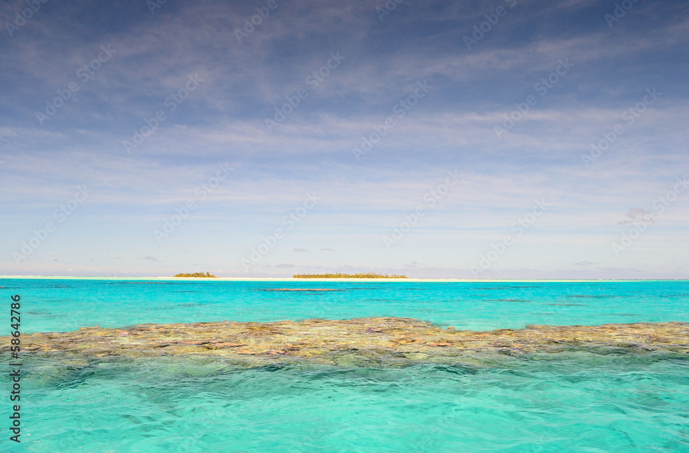 The gorgeous color of Aitutaki lagoon, spotted by coral reef