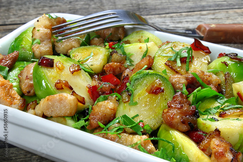 Brussels sprouts with bacon, onions and paprika