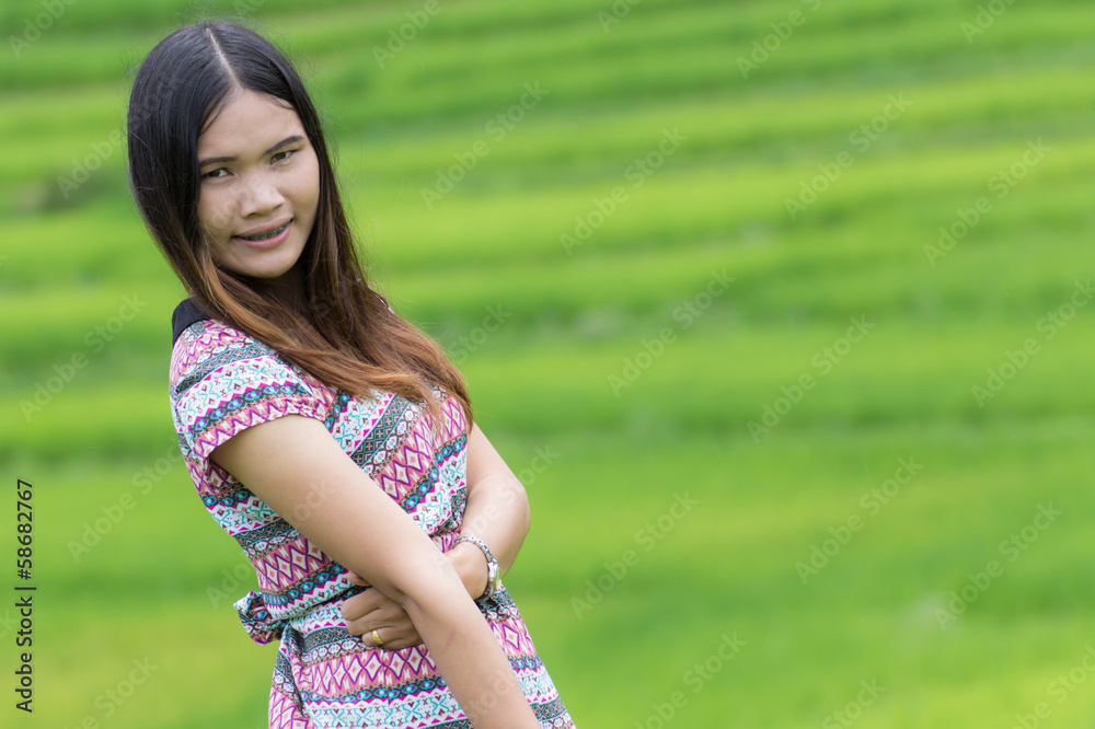 Thai Woman Enjoy in Field Doi inthanon, Maeglangluang Karen vill Thai Woman Enjoy in Field Doi inthanon, Maeglangluang Karen vill