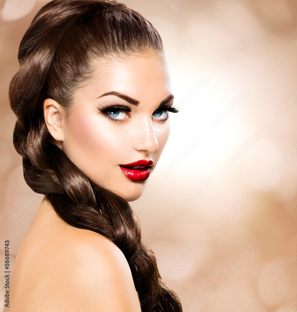 Fototapeta premium Hair Braid. Beautiful Woman with Healthy Long Brown Hair
