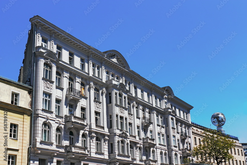 Fototapeta premium Sanierter Altbau