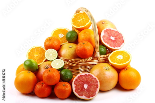 Mandarini,lime,arance e pompelmo rosa