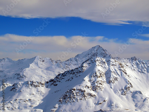 Winter sky in Alps © dr322