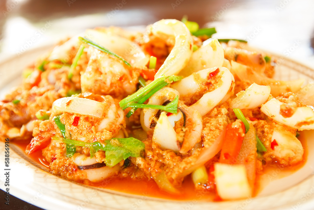 seafood with curry powder . seafood with curry powder .