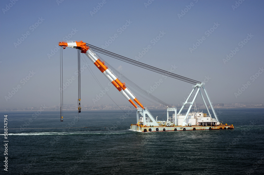Floating crane-1