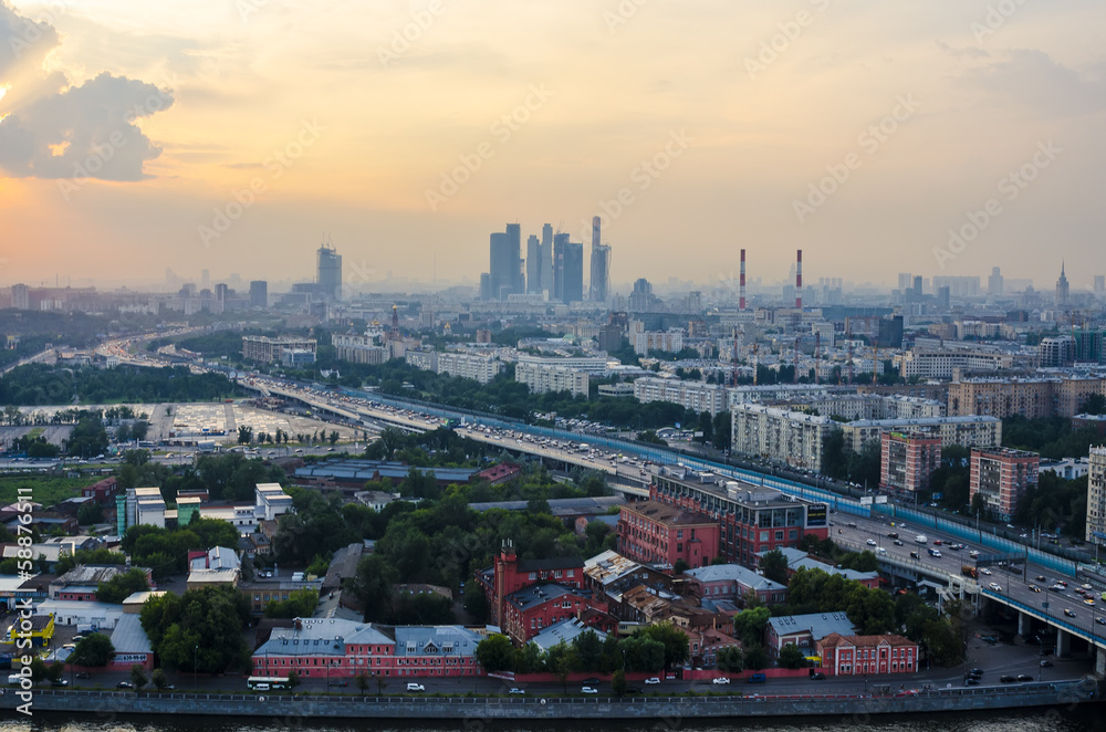 Obraz premium View the tourist areas of Moscow and river from above