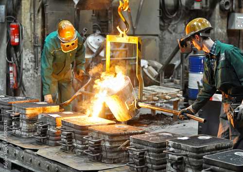 Принти на полотні Industriearbeiter Giesserei // foundry industry employees