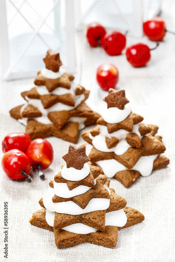 Gingerbread christmas trees. Beautiful xmas dessert Gingerbread christmas trees. Beautiful xmas dessert