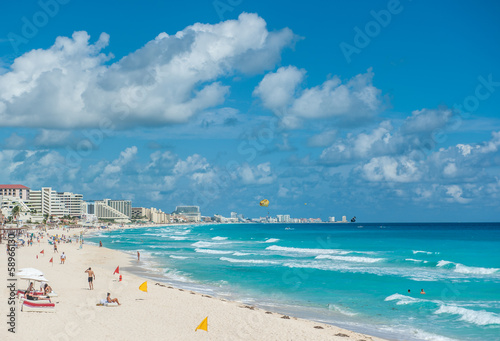 Fototapeta Naklejka Na Ścianę i Meble -  Cancun beach panorama, Mexico