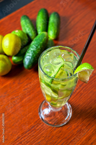 cucumber lemonade