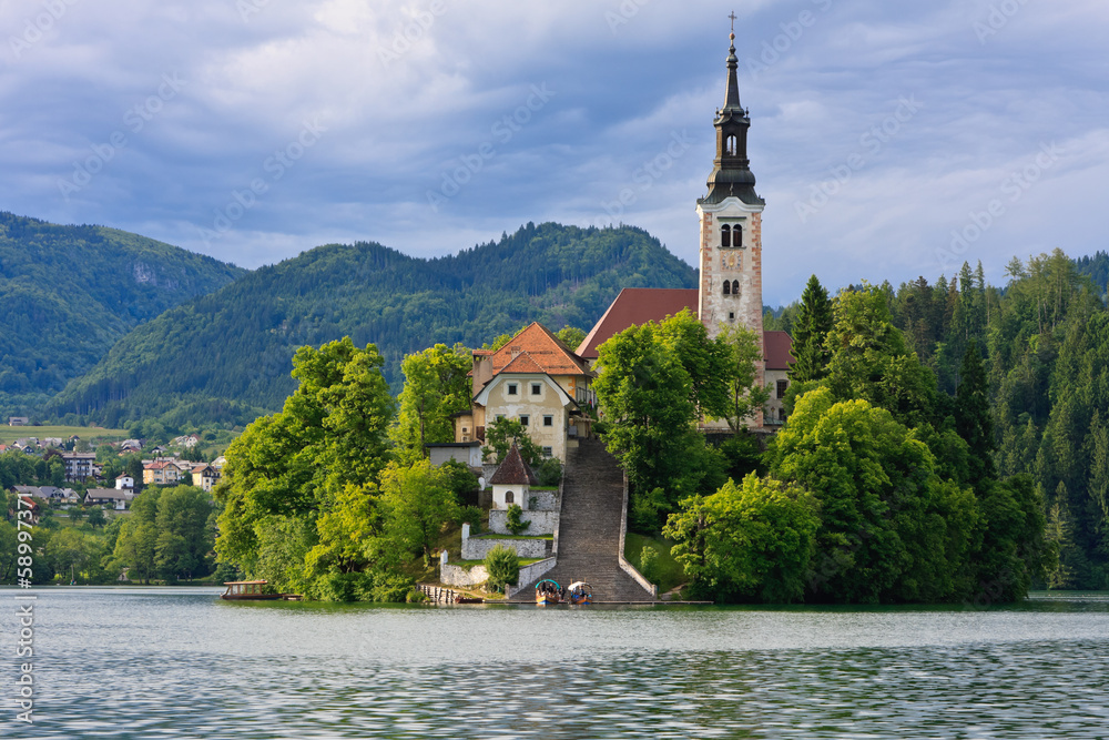 Bled island with the mountains in background