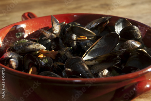 peppered mussels