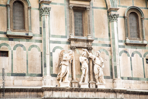 Thee Statues on Il Duomo