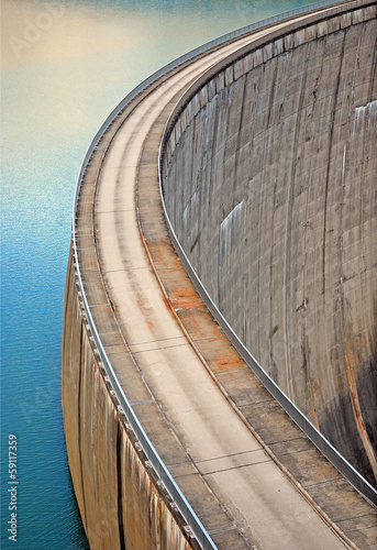 concrete dam