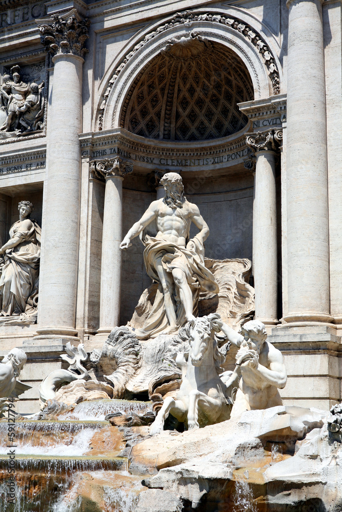 roma fontana di trevi