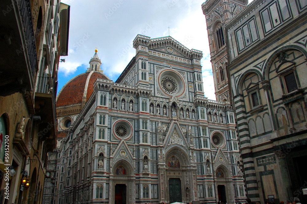 Fototapeta premium Detail of cathedral the Duomo in Florence, Italy