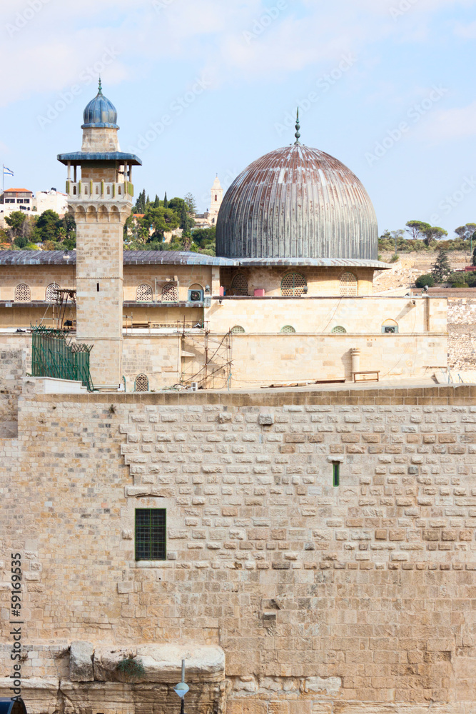 The dome of mousque Al-aqsa and minaret
