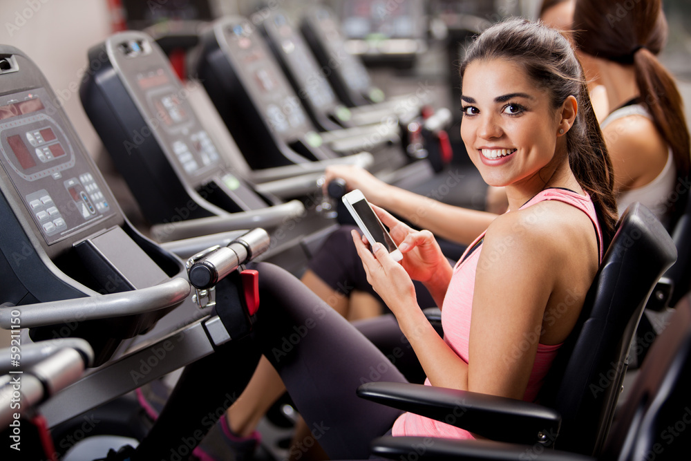 Social networking at the gym Social networking at the gym