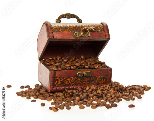 Chest with the coffee grains © laboko