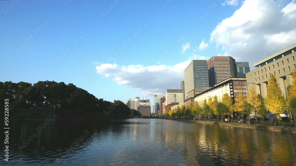 皇居外苑(日比谷濠)紅葉の日比谷通り 皇居外苑(日比谷濠)紅葉の日比谷通り