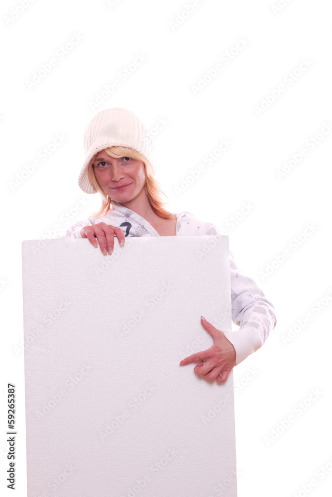 blonde Fraum mit Mütze und Reklameschild blonde Fraum mit Mütze und Reklameschild