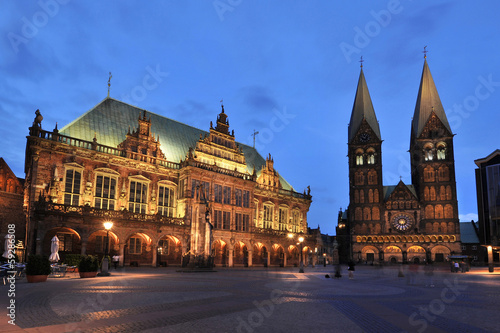 Bremen city hall and cathedral photo