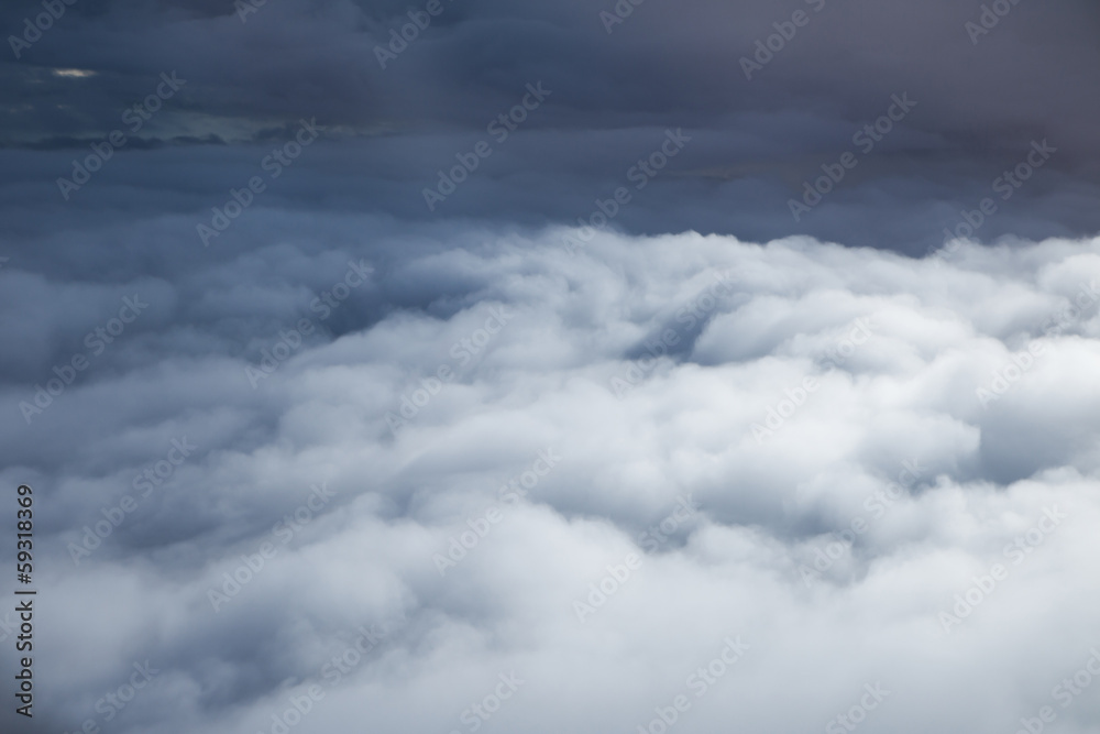 Obraz premium Abstract misty cloud on sky