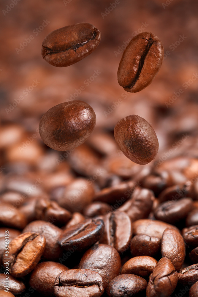four falling coffee beans and roasted coffee - obrazy, fototapety, plakaty 