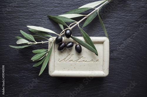 Obraz na płótnie Savon de marseille à l'Olive w salonie
