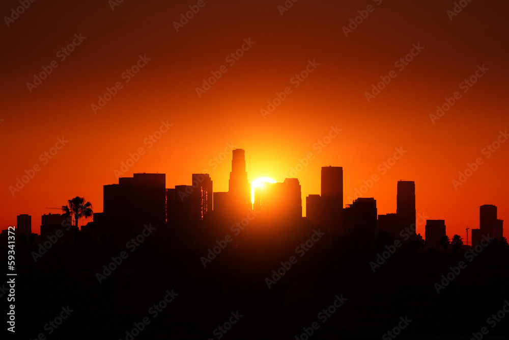 Naklejka premium Los Angeles city skyline sunrise.
