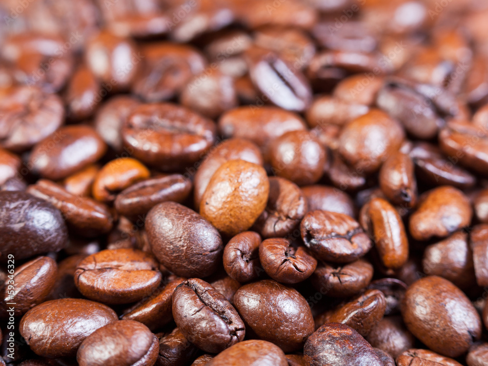 roasted coffee beans close up roasted coffee beans close up