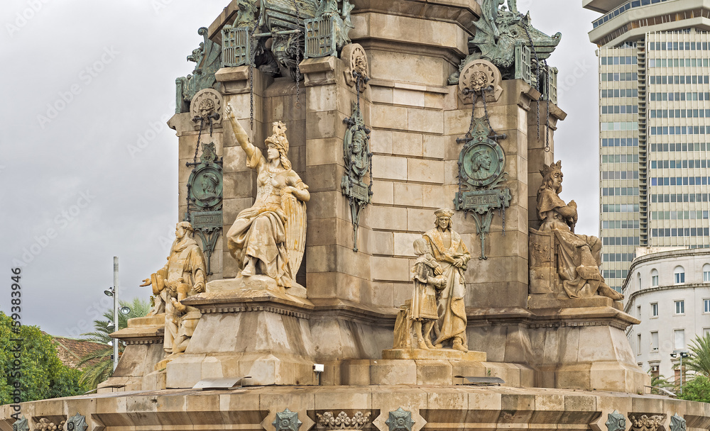 Obraz premium Lower part of the Statue of Columbus in Barcelona, Spain