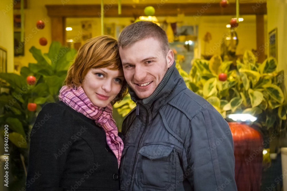 smiling couple smiling couple