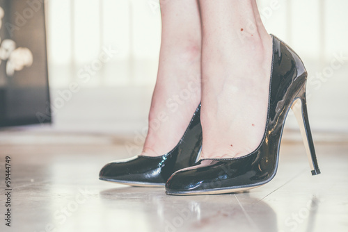 Chaussures à talons verni noir