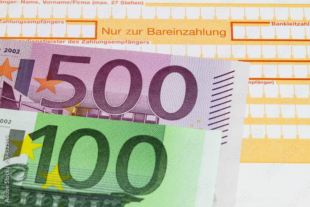 Bareinzahlung StockFoto Adobe Stock