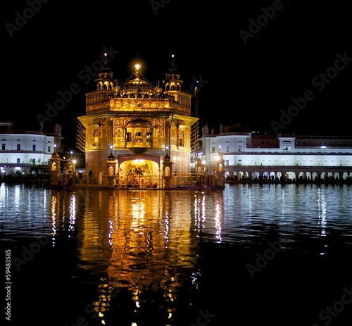 Golden temple Amritsar photo