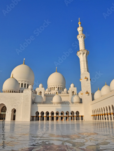 Obraz na plátně sheikh zayed mosque, abu dhabi, uae, middle east