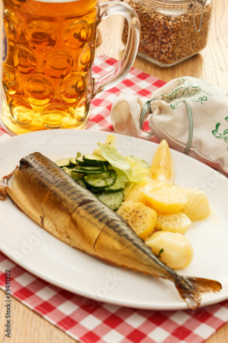 mackerel with potatoes and beer