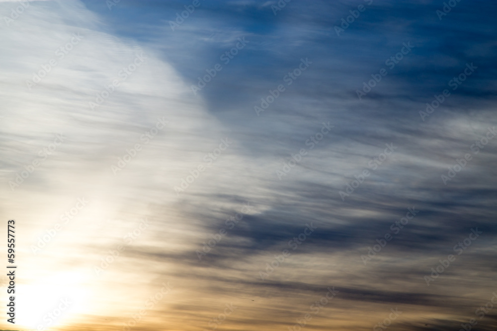 Fototapeta premium beautiful dawn sun in the sky