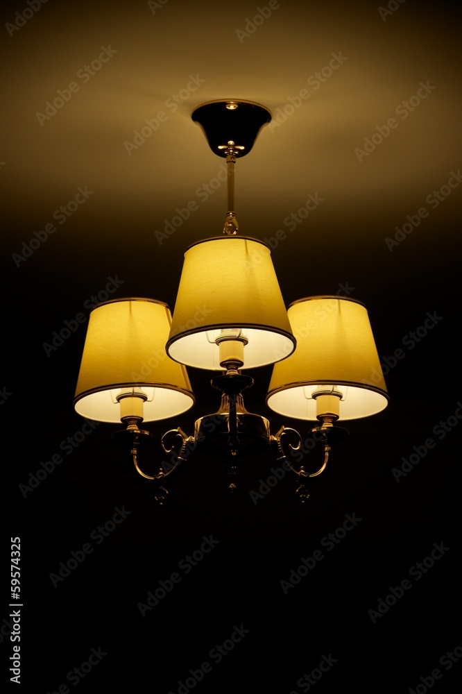Three-lamp cluster portrait