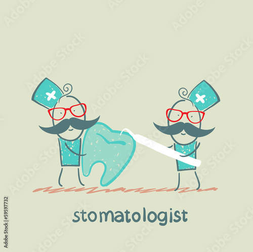 stomatologist examine the sore tooth
