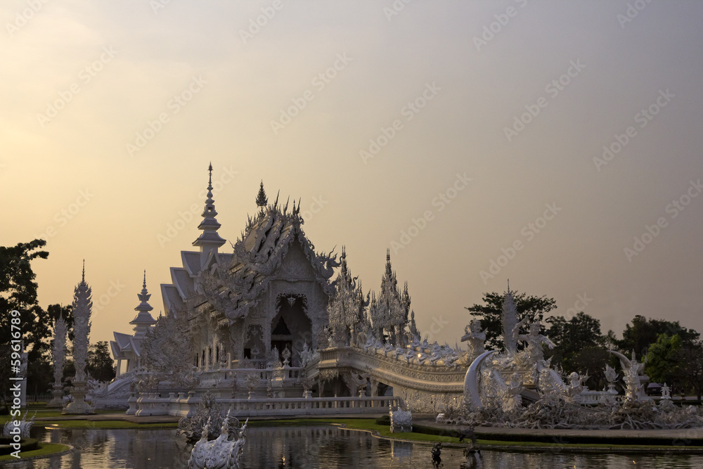 White Rong Khun White Rong Khun