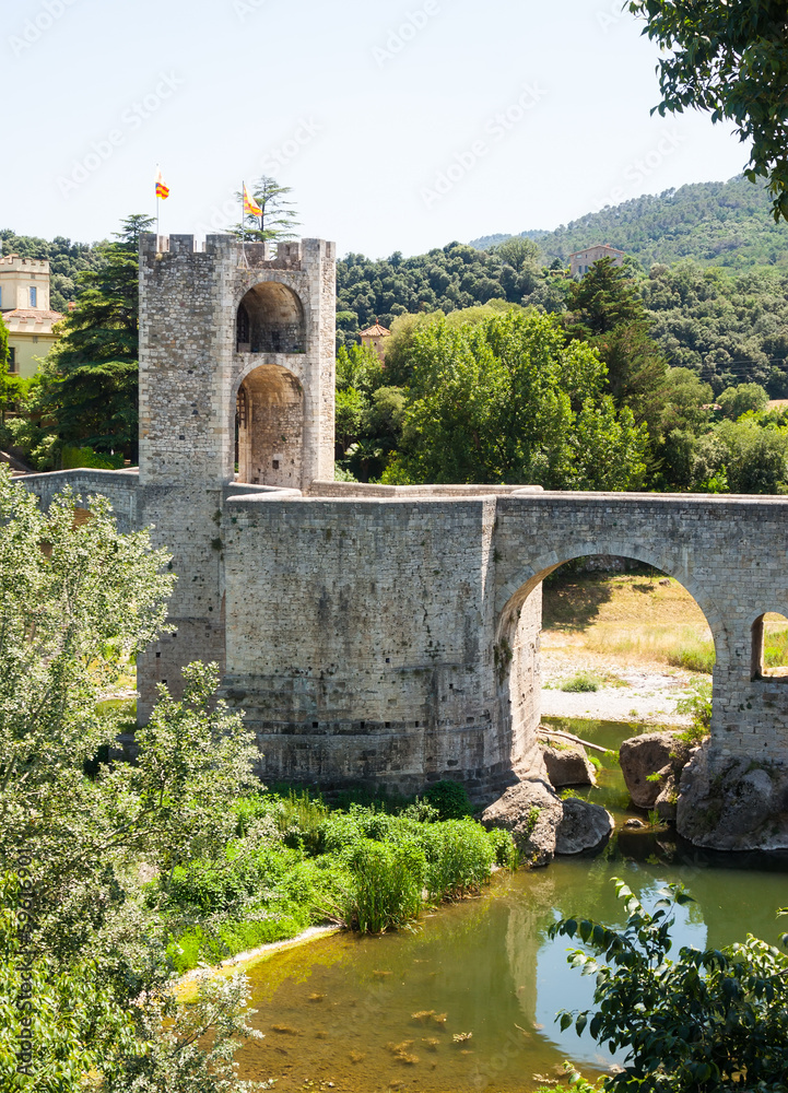 Fototapeta premium Medieval bridge with gate tower