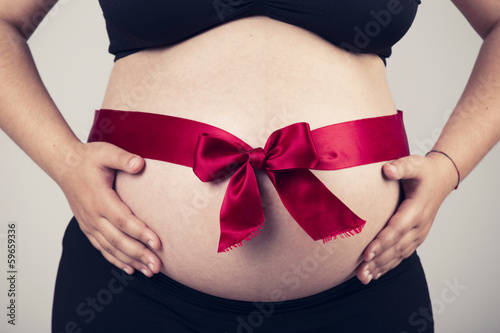 Wallpaper Mural Pregnant woman Torontodigital.ca